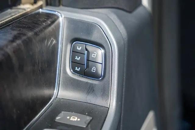 2023 Ford F-350 LARIAT