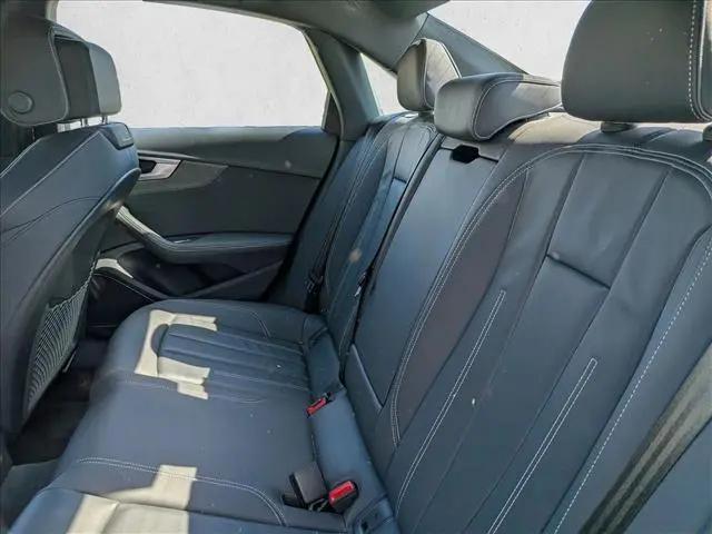 2023 Audi A4 Premium Plus 45 TFSI S line quattro S tronic