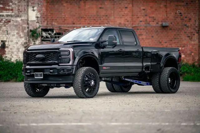 2024 Ford F-450 Limited