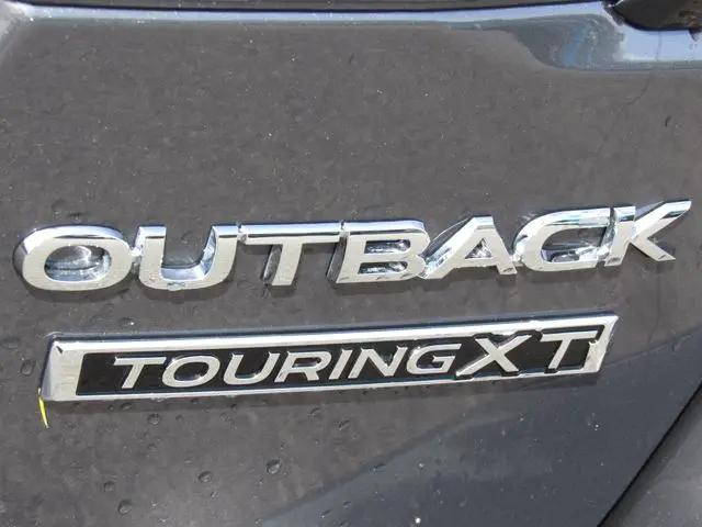 2025 Subaru Outback Touring XT