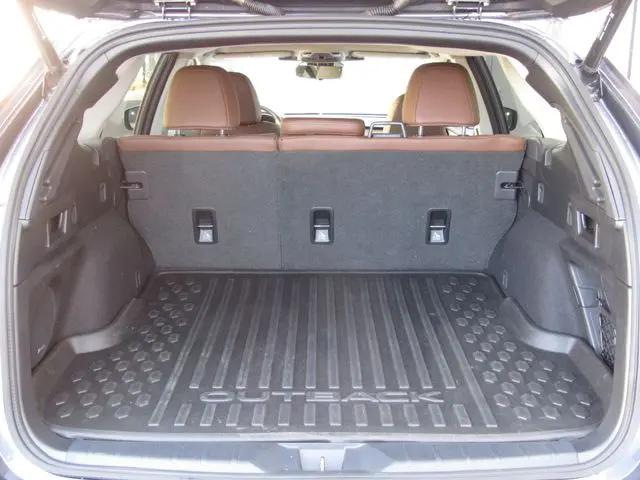 2025 Subaru Outback Touring XT