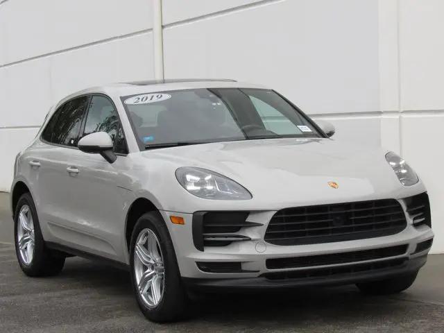 2019 Porsche Macan Macan