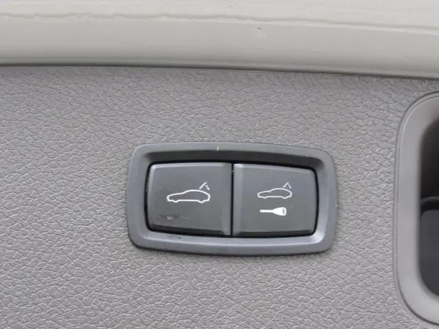 2019 Porsche Macan Macan