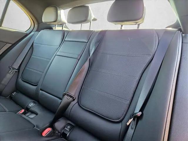 2026 Mercedes-Benz C-CLASS C 300 C 300