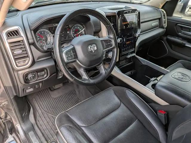 2020 Ram 1500 Laramie Crew Cab 4x4 5'7" Box