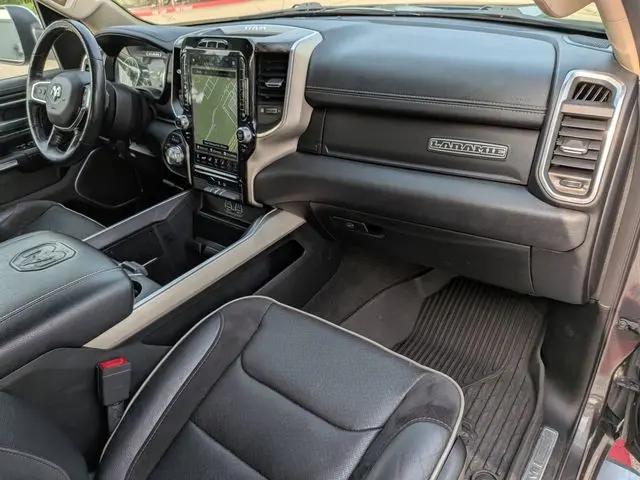 2020 Ram 1500 Laramie Crew Cab 4x4 5'7" Box