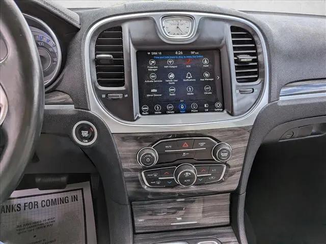 2019 Chrysler 300 Touring AWD