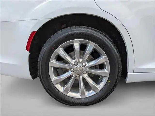 2019 Chrysler 300 Touring AWD