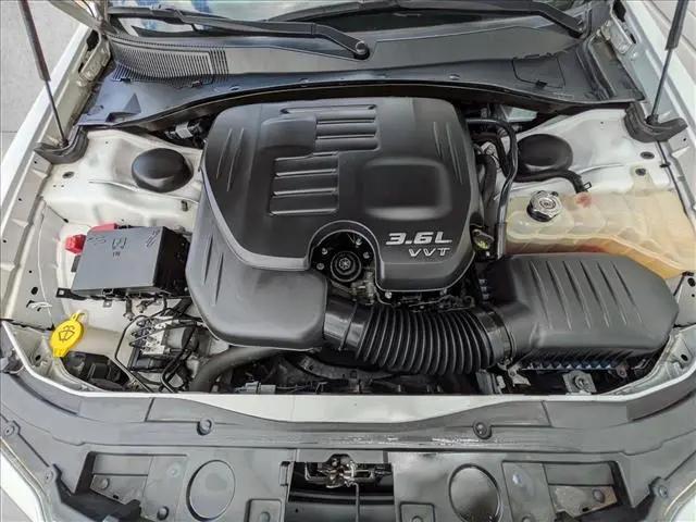 2019 Chrysler 300 Touring AWD
