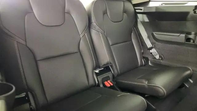 2026 Volvo XC90 Plug-In Hybrid Ultra, T8 AWD, Electric/Gasoline, Bright, 7 Seats