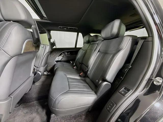 2025 Land Rover Range Rover P530 Autobiography