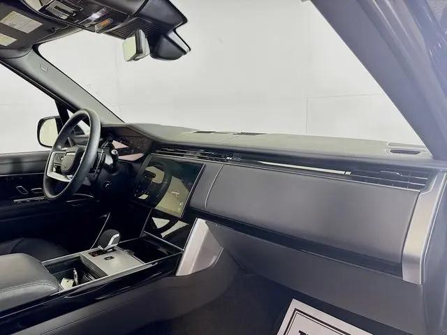 2025 Land Rover Range Rover P530 Autobiography