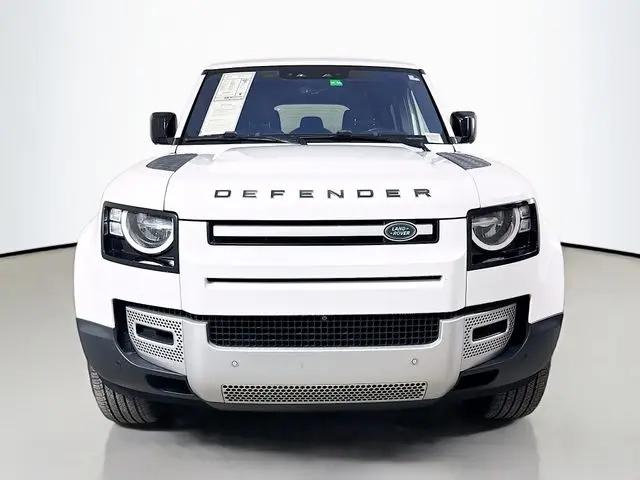 2022 Land Rover Defender 110 Standard