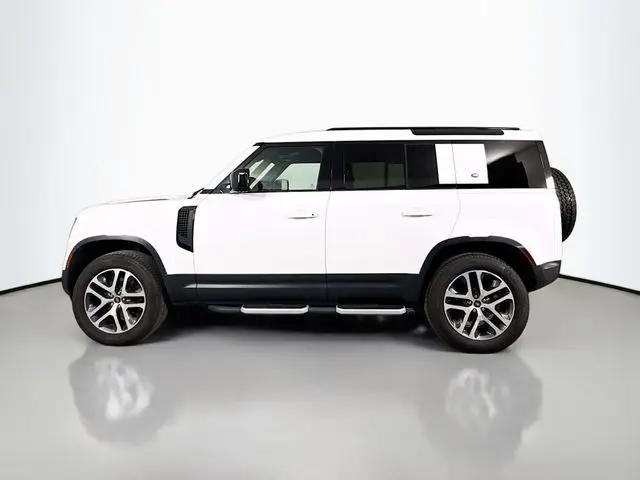 2022 Land Rover Defender 110 Standard