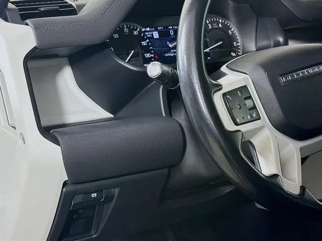 2022 Land Rover Defender 110 Standard
