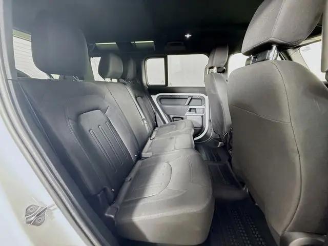 2022 Land Rover Defender 110 Standard
