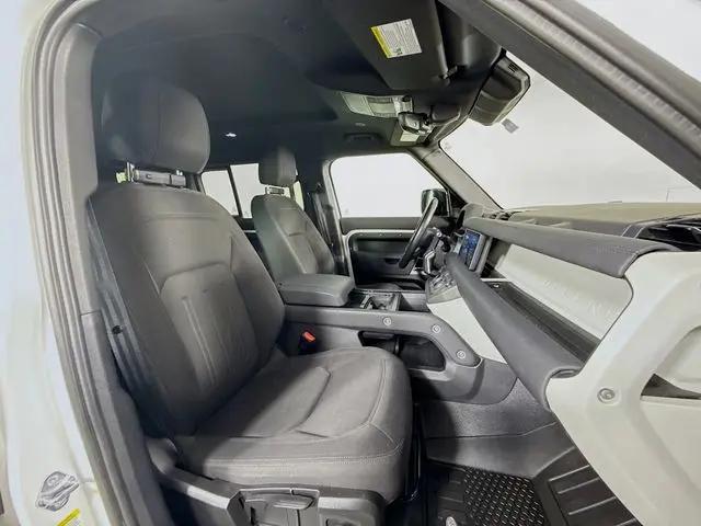 2022 Land Rover Defender 110 Standard