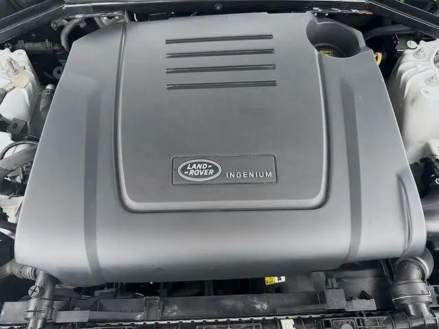 2022 Land Rover Defender 110 Standard