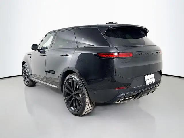 2026 Land Rover Range Rover Sport P360 SE