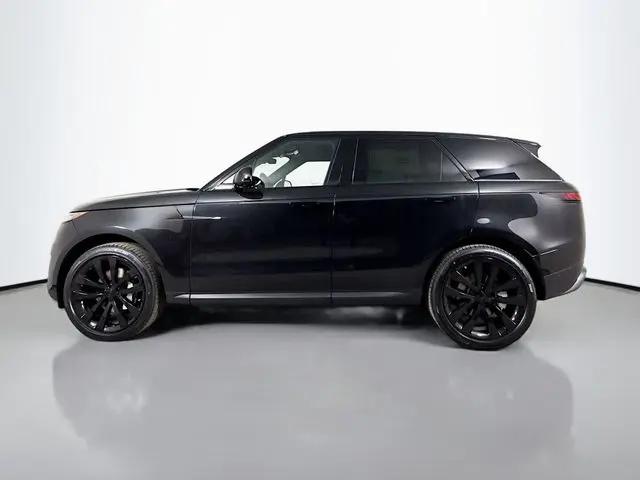2026 Land Rover Range Rover Sport P360 SE