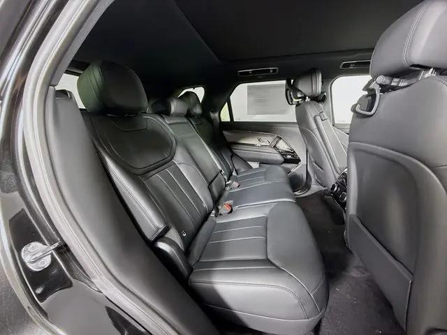 2026 Land Rover Range Rover Sport P360 SE