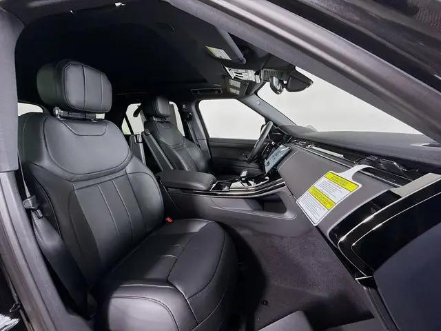 2026 Land Rover Range Rover Sport P360 SE
