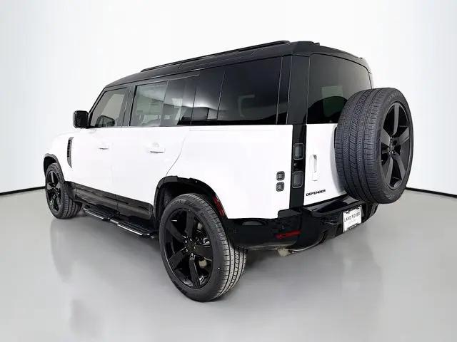 2026 Land Rover Defender P400 X-Dynamic SE