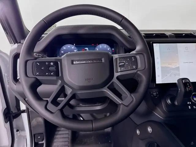 2026 Land Rover Defender P400 X-Dynamic SE