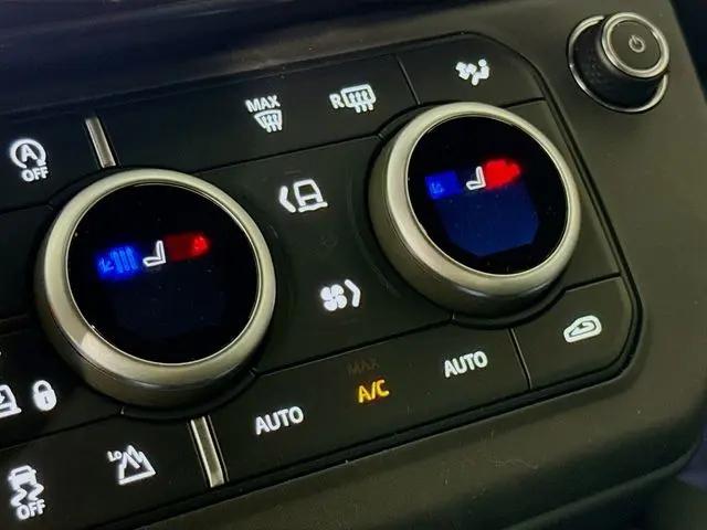 2026 Land Rover Defender P400 X-Dynamic SE