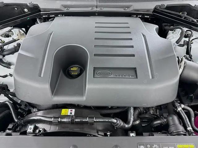 2026 Land Rover Defender P400 X-Dynamic SE
