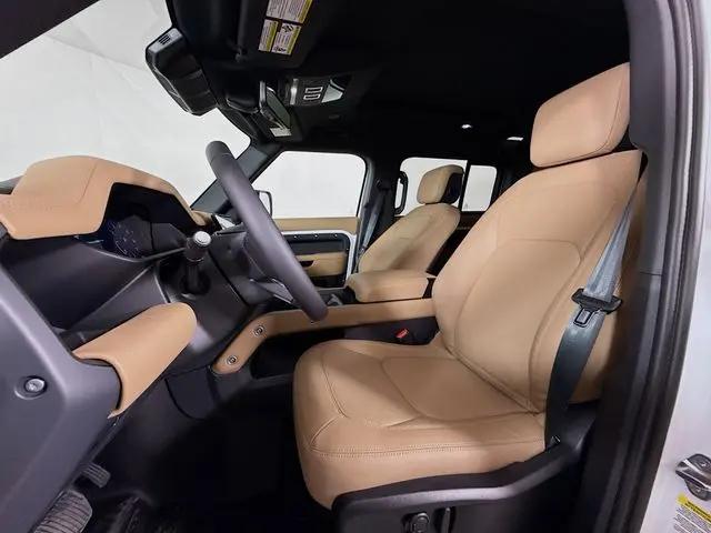 2026 Land Rover Defender P400 X-Dynamic SE