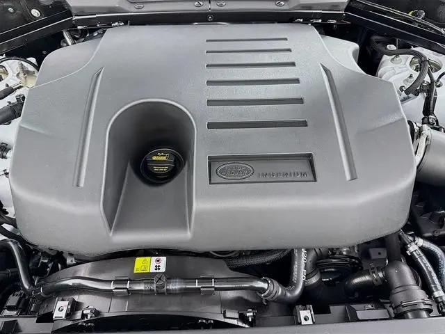 2026 Land Rover Defender P400 X-Dynamic SE