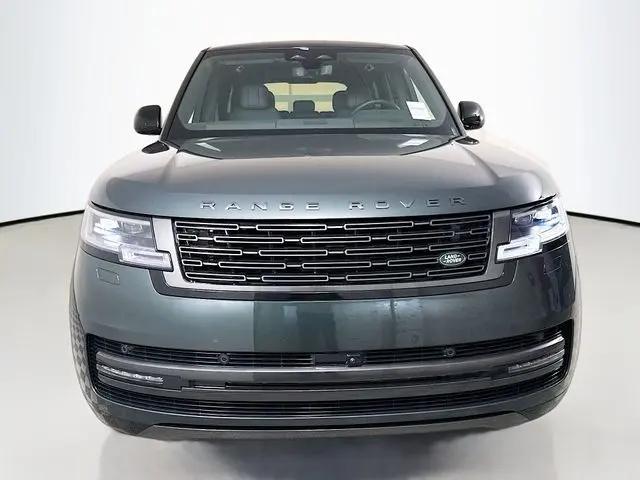 2026 Land Rover Range Rover P400 SE