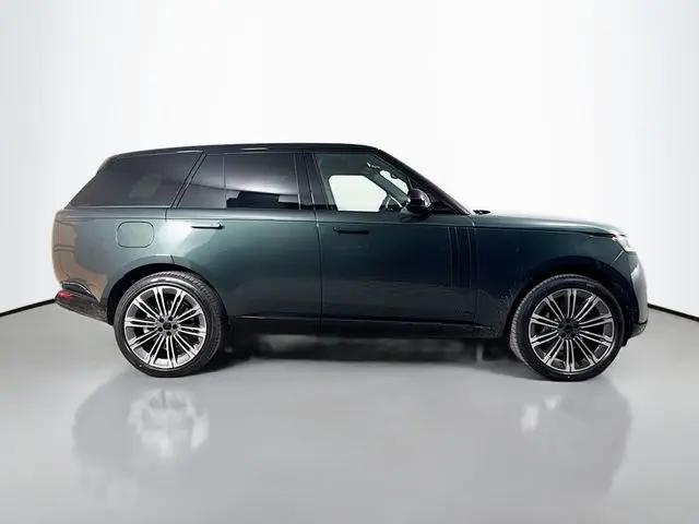 2026 Land Rover Range Rover P400 SE