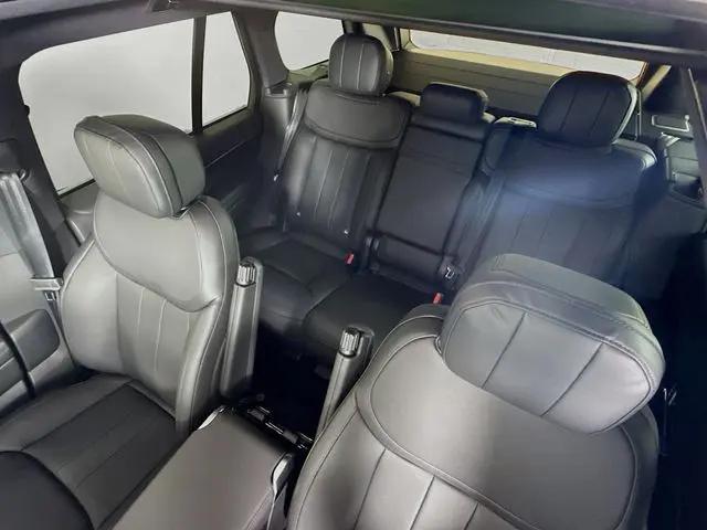 2026 Land Rover Range Rover P400 SE
