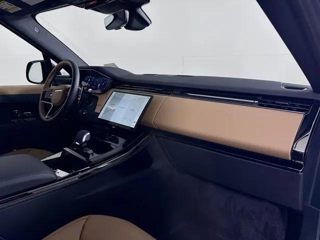 2026 Land Rover Range Rover Sport P400 Dynamic SE