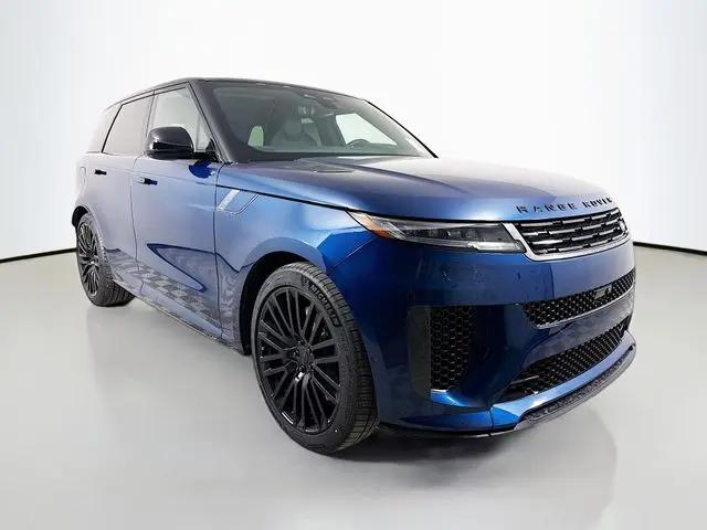 2026 Land Rover Range Rover Sport P635 SV