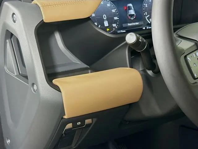 2026 Land Rover Defender P400 X-Dynamic SE