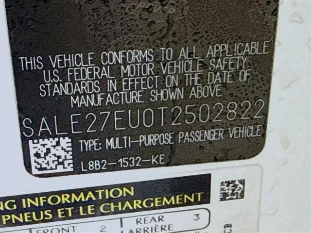 2026 Land Rover Defender P400 X-Dynamic SE