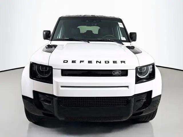 2026 Land Rover Defender P400 X-Dynamic SE