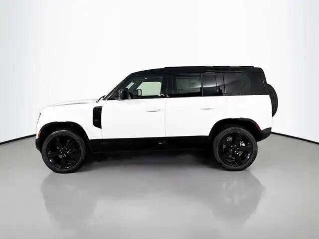 2026 Land Rover Defender P400 X-Dynamic SE