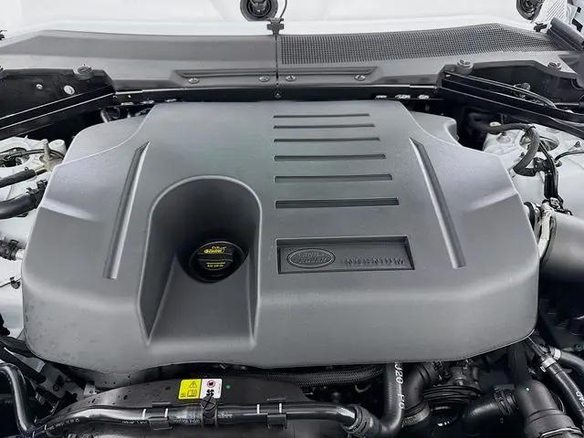 2026 Land Rover Defender P400 X-Dynamic SE