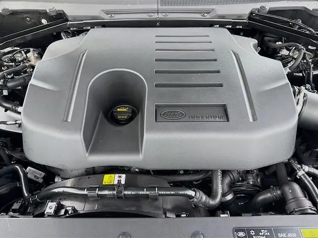 2026 Land Rover Defender P400 X-Dynamic SE