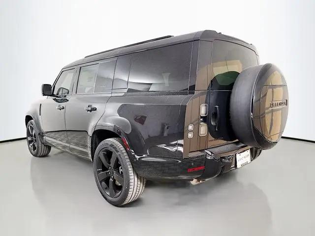 2026 Land Rover Defender P400 X-Dynamic SE