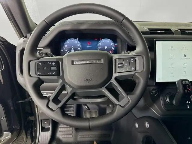 2026 Land Rover Defender P400 X-Dynamic SE