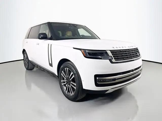 2026 Land Rover Range Rover P530 SE 7 Seat