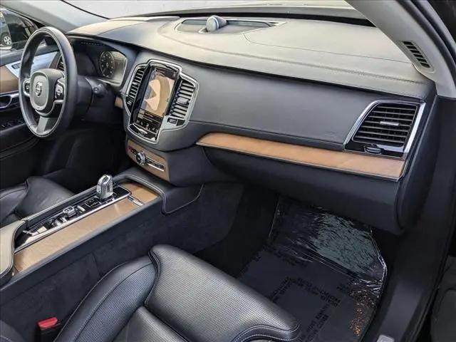 2016 Volvo XC90 Hybrid T8 Inscription