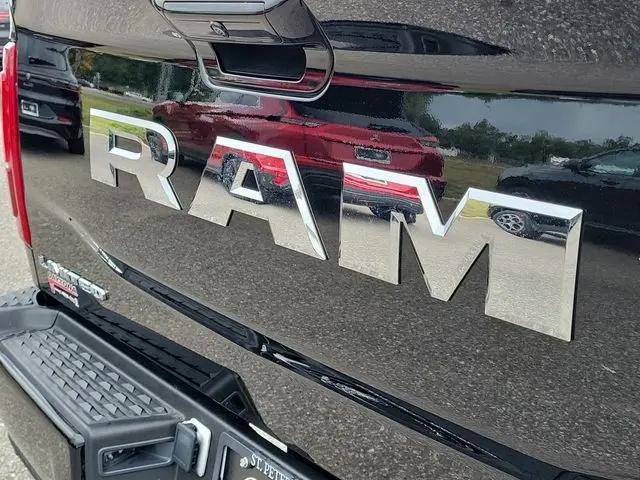 2025 Ram 3500 Limited Crew Cab 4x4 8' Box