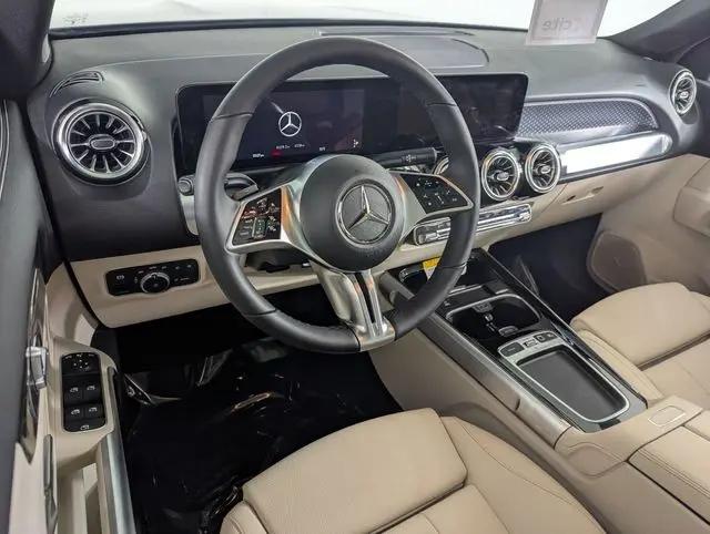 2026 Mercedes-Benz GLB 4MATIC
