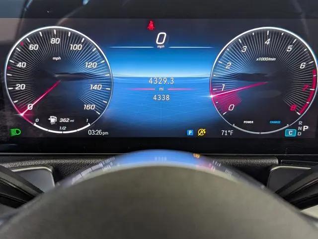2026 Mercedes-Benz GLB 4MATIC